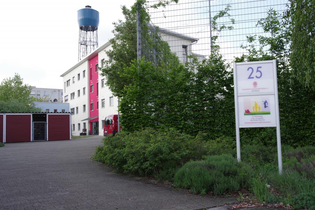 FW 25 mit Turm