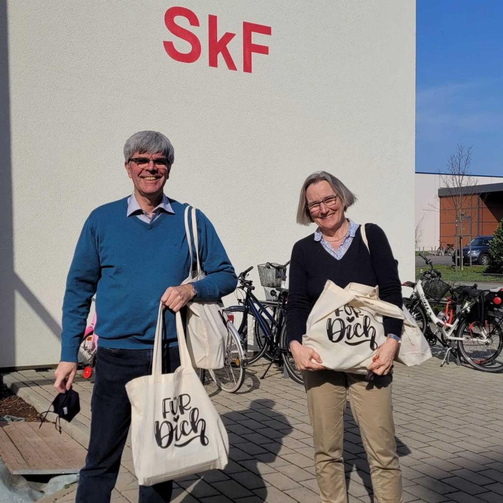 Übergabe Notfalltaschen 20220321